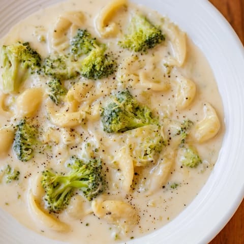 One-Pot Broccoli Cheddar